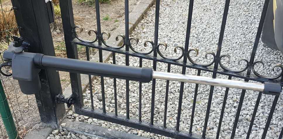 Smart and Brilliant Folding Do - Smart Garden Gate review and price